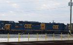 CSX 6972 & 2372 in the yard